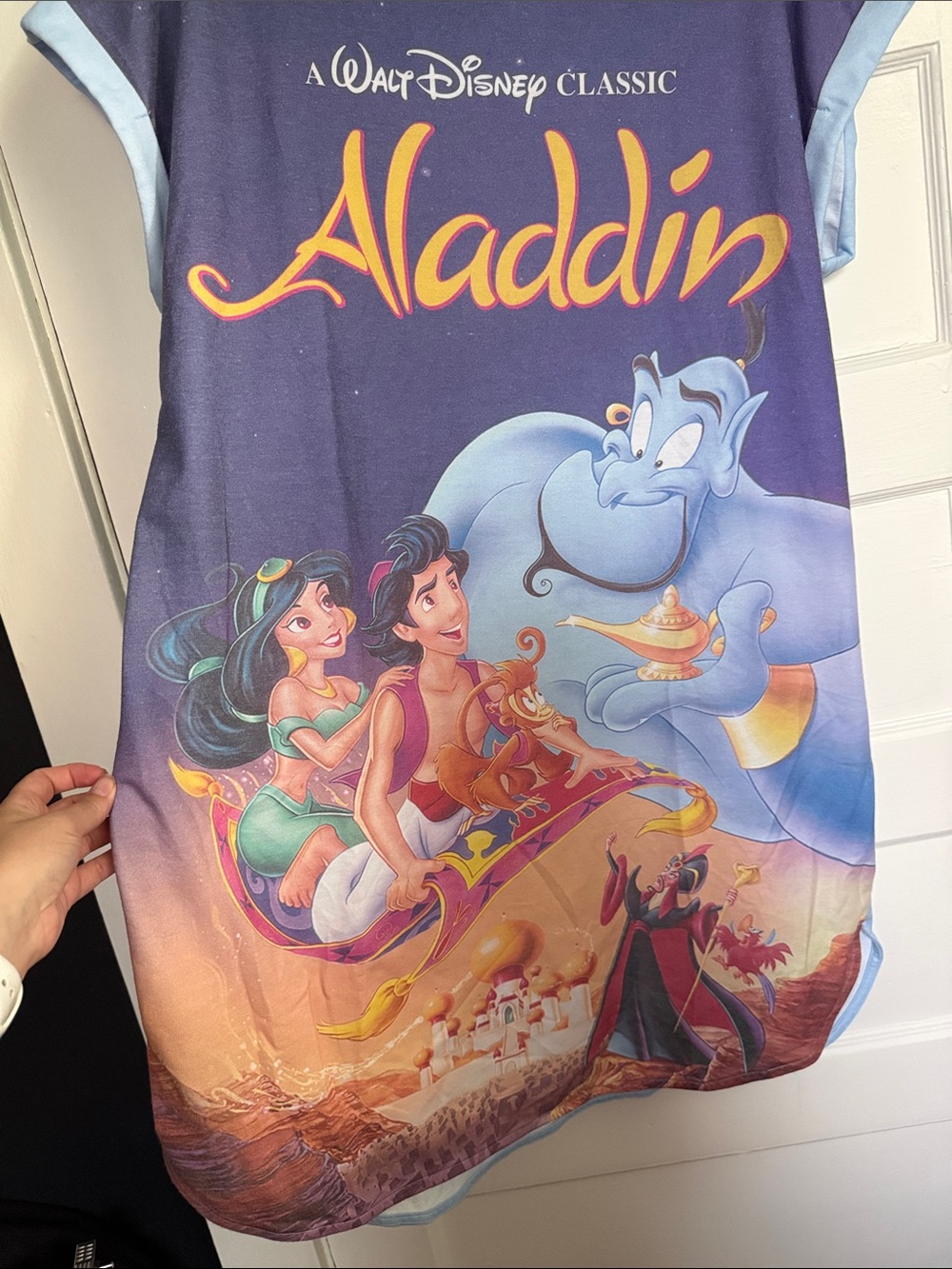 Disney Aladdin Classic VHS Cover Nighshirt - Purple & Light Blue Trim Sz M/L - Picture 5 of 9